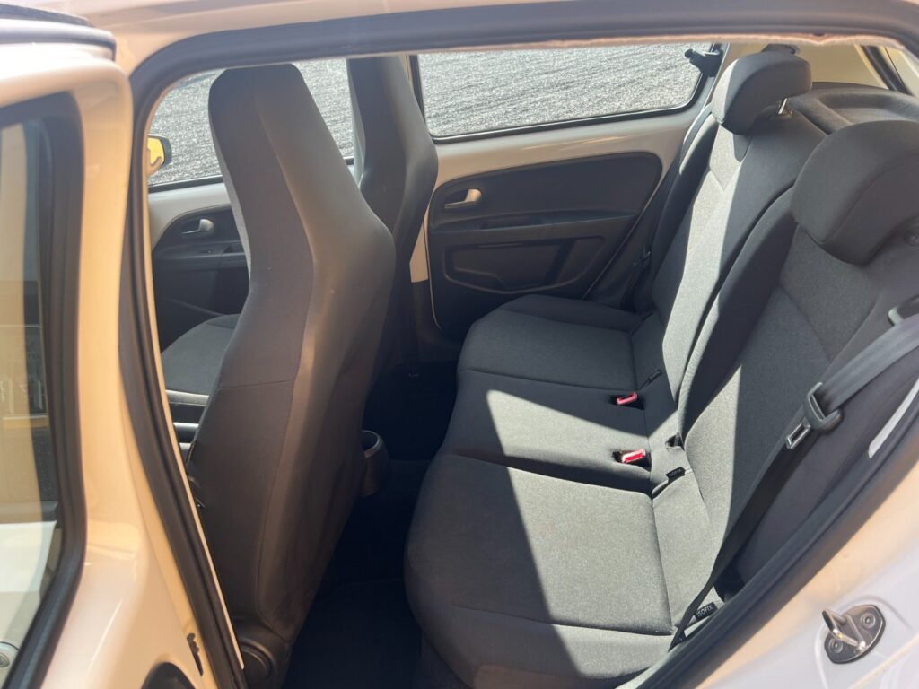 4acae093-c08d-440d-9cc8-a3a6780a032c