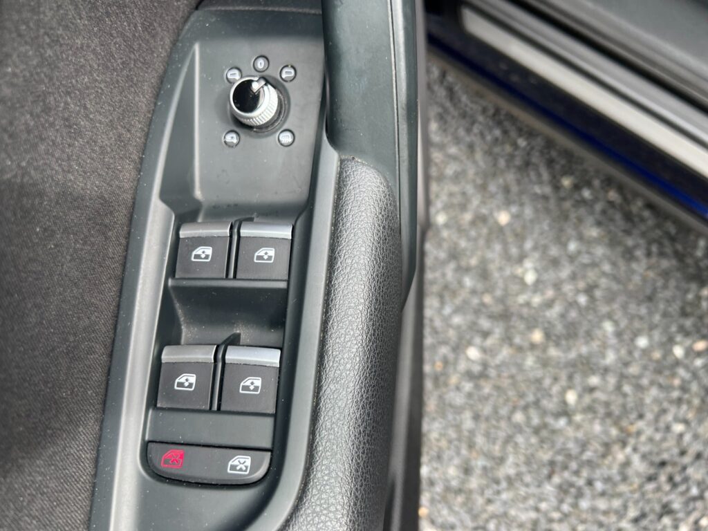 6aa6e0ee-3553-40f8-a47a-fbaca3ca742d