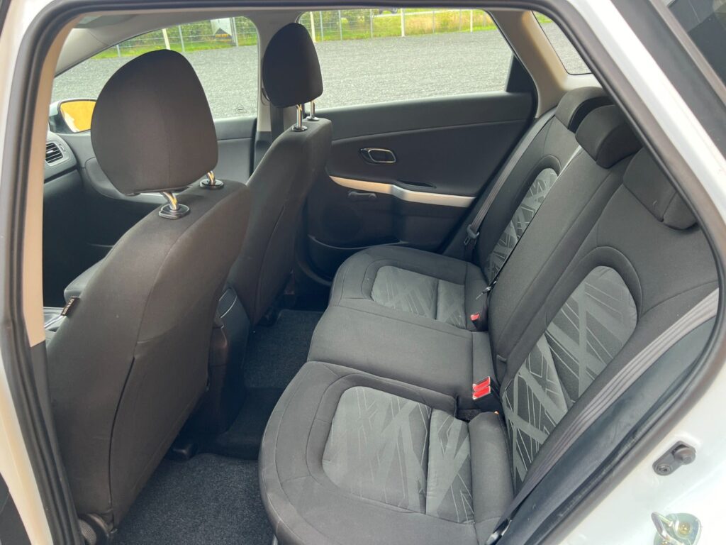 9a75ec2b-ef3f-4045-9ee1-4833cb6118c6